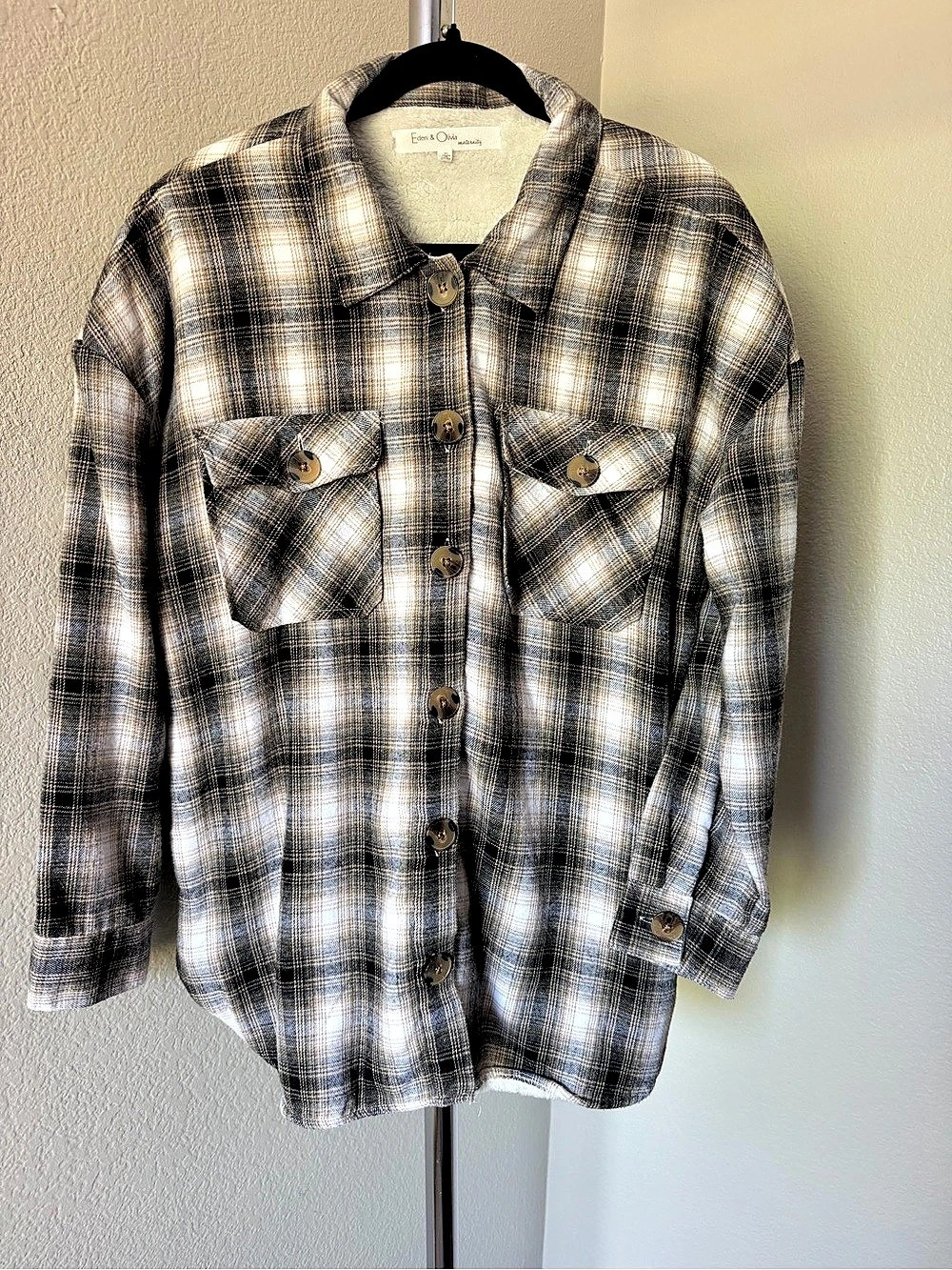 Eden & Olivia Plaid Sherpa-Lined Shirt Jacket in Gray & White XL